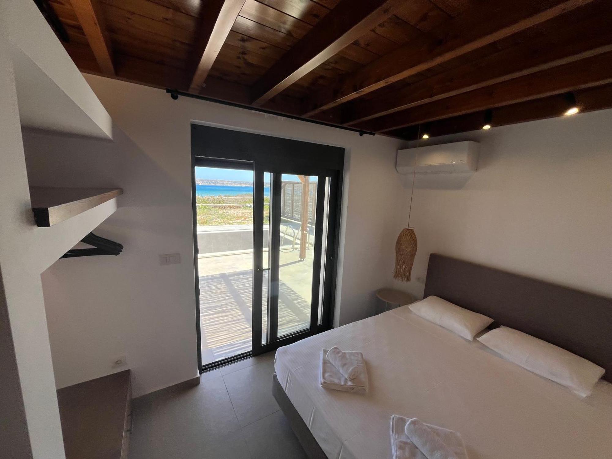 Cato Agro 3, Seafront Villa With Private Pool Afiartis Eksteriør bilde